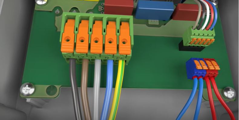 Клемни блокове и съединители за печатни платки LPT и LPC на Phoenix Contact